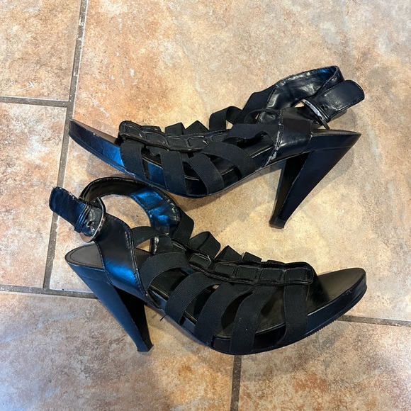 🔴 Marc Fisher Strappy black heels size 8.5 sandals - Picture 4 of 5